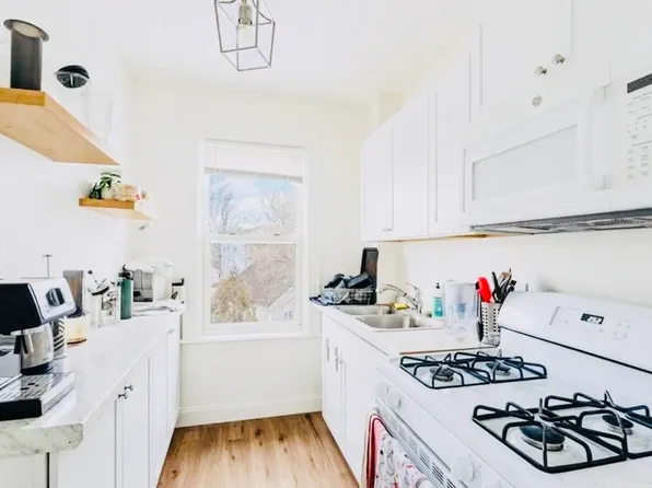 19 Vale St, Providence, RI