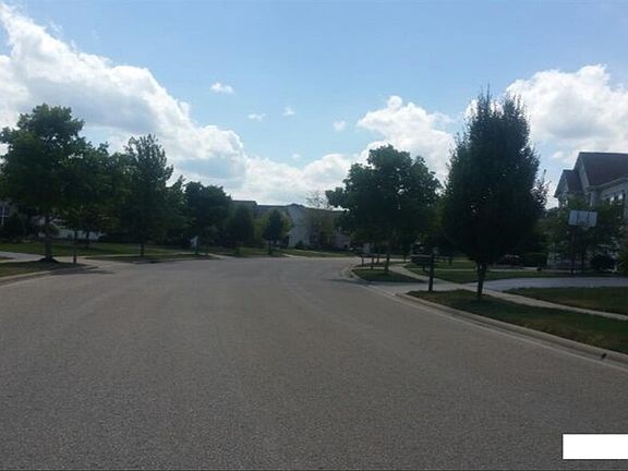 5th image of 7556 Windsor Dr