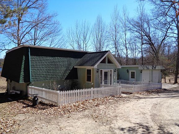 2nd image of 1120 W Echo Dr