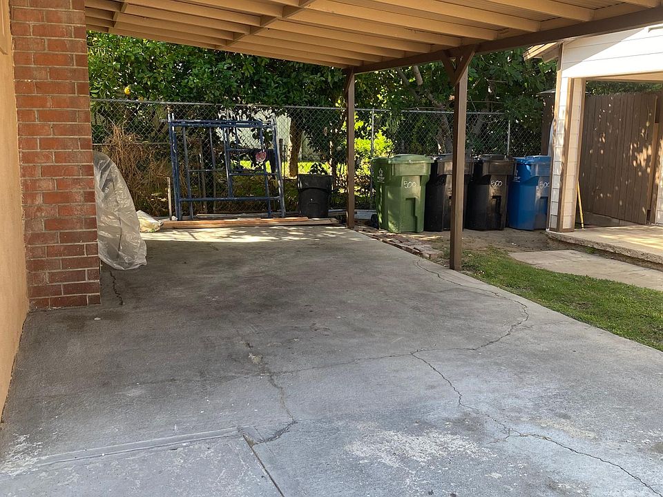 covered carport