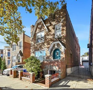54-16 69 Place, Flushing, NY, 11378