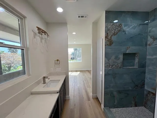 430 Emilia Pl — Photo 9