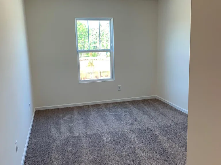 110 Quinn Rd — Photo 34