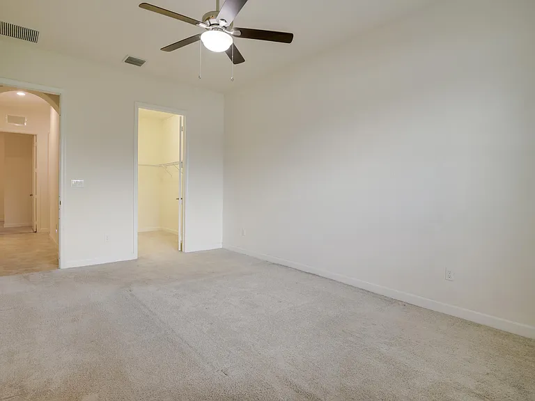 8985 Gulf Run Way — Photo 9