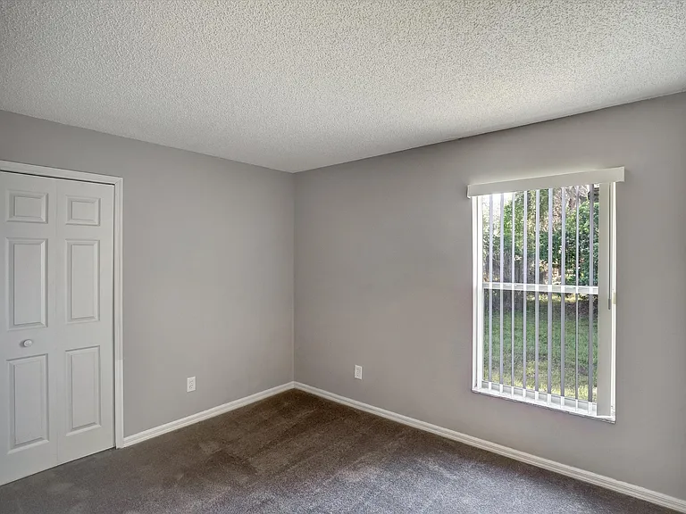 1033 Lake Davenport Blvd — Photo 18