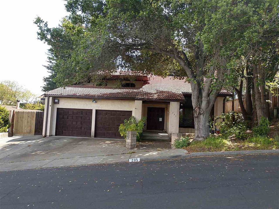 1st image of 235 Harris Ave