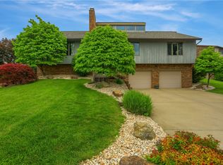 199 Rustic Dr, North Huntingdon, PA 15642