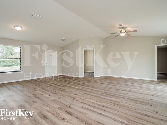 2nd image of 1610 Karen Ave S