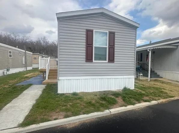 708 Millside Drive, Robbinsville, NJ 08691