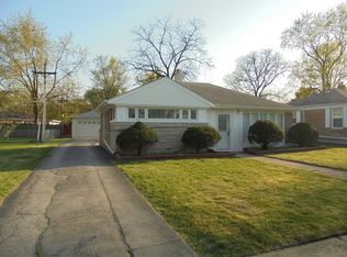 2045 Magnolia Rd, Homewood, IL 60430