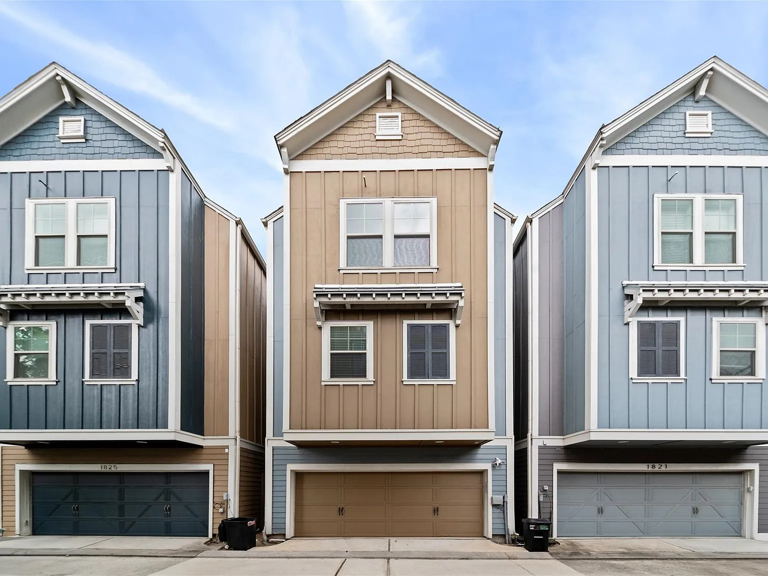 3 bed, 3.0 bath, 1952 sqft, $2,800 — Photo 4