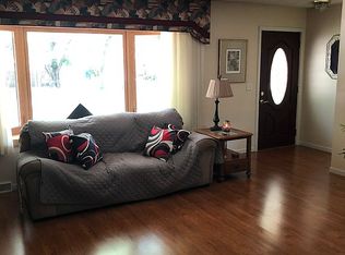 423 Martin Dr, Crown Point, IN 46307