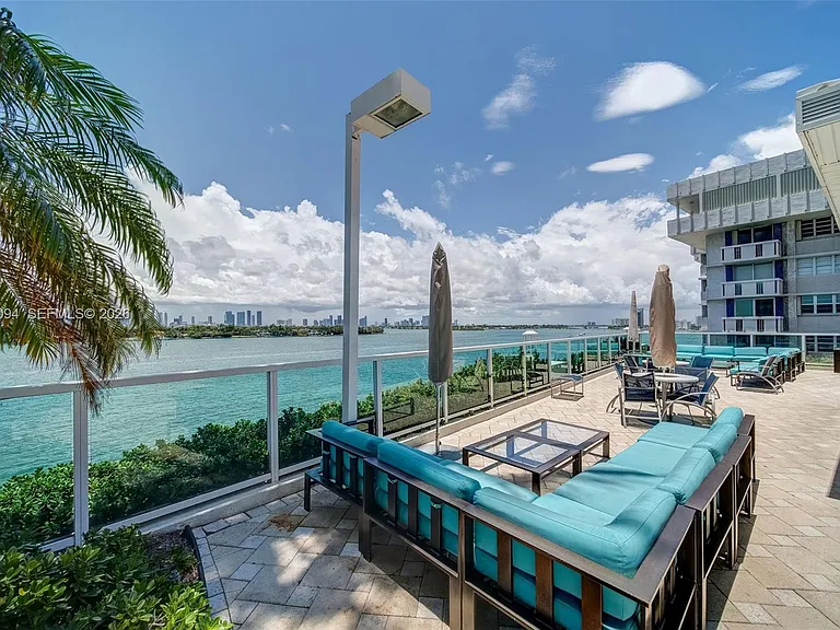 650 West Ave #908 — Photo 37