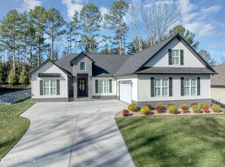 374 Mingo Way, Loudon, TN 37774