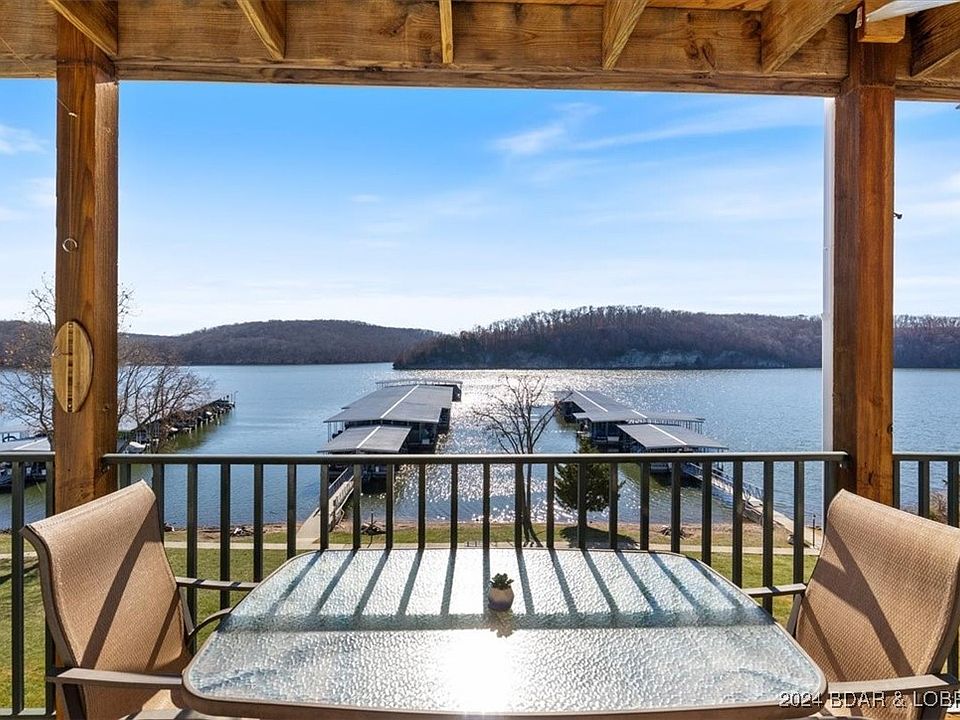 1st image of 521 Park Place Dr #3A