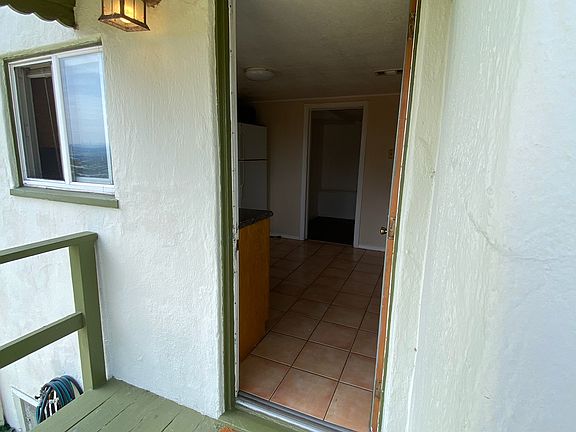 4th image of 5824 Tehama Ave