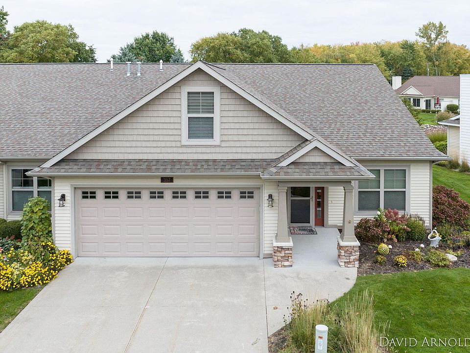 1st image of 357 Turnberry Way #10