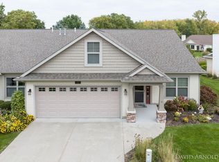 357 Turnberry Way #10, Holland, MI 49423