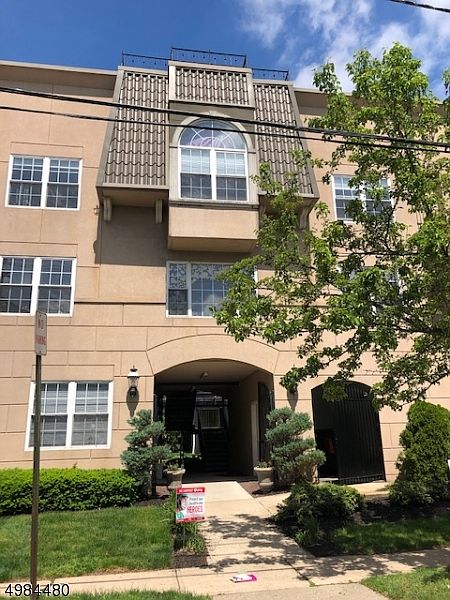 1st image of 17-25 Church St Unit 1