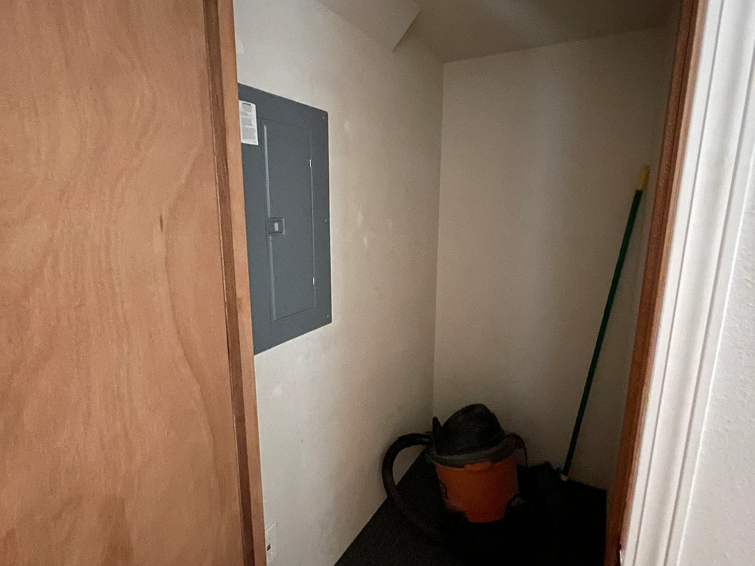 1 bed, $1,000 — Photo 4