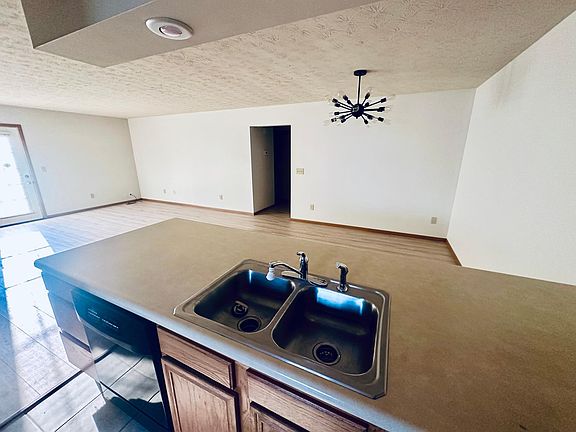 3rd image of 1231 Keller Dr Unit 1233