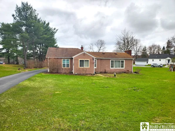 3217 Baker Street Ext, Jamestown, NY 14701