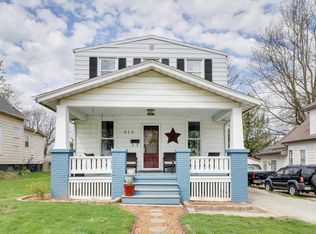 613 S Clinton St, Bloomington, IL 61701