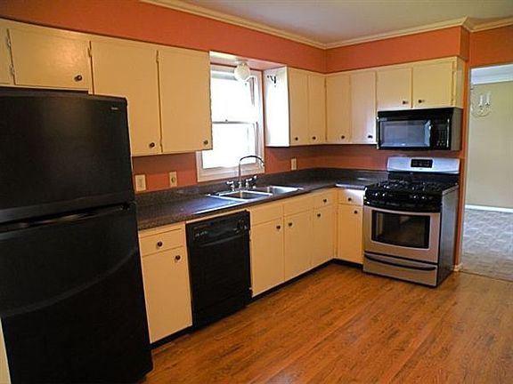Kitchen With Newer Appliances