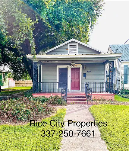 313 N Avenue H Photo 1