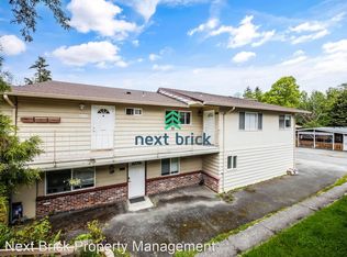 9536 Interlake Ave N, Seattle, WA 98103