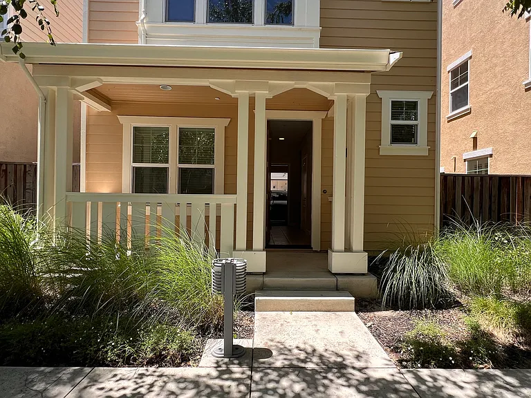 786 Cannery Pl — Photo 24