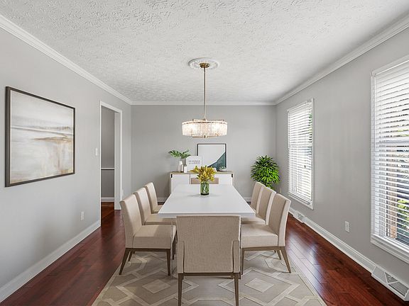 4th image of 405 Weil Ln