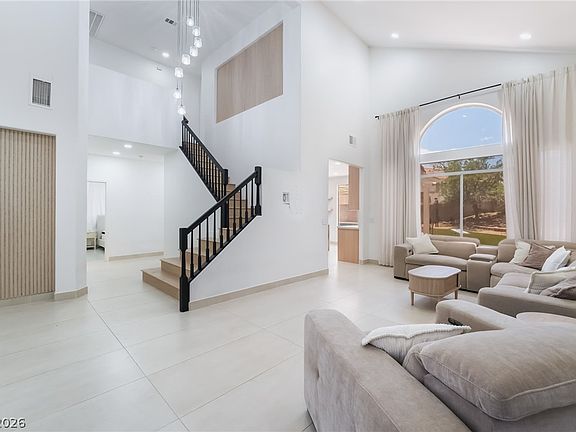 4th image of 8253 Ruby Mountain Way