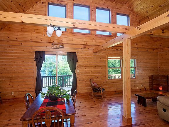 Great Room lake view 