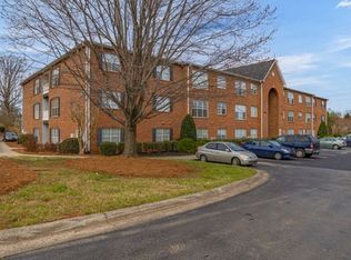 Wendover Ridge Apartments, Greensboro, NC 27407