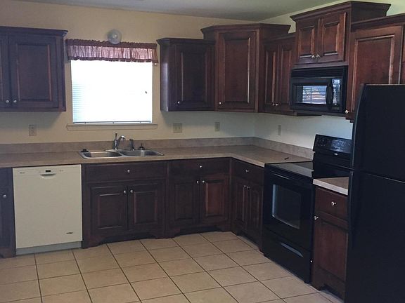 5th image of 2604 W C Ct