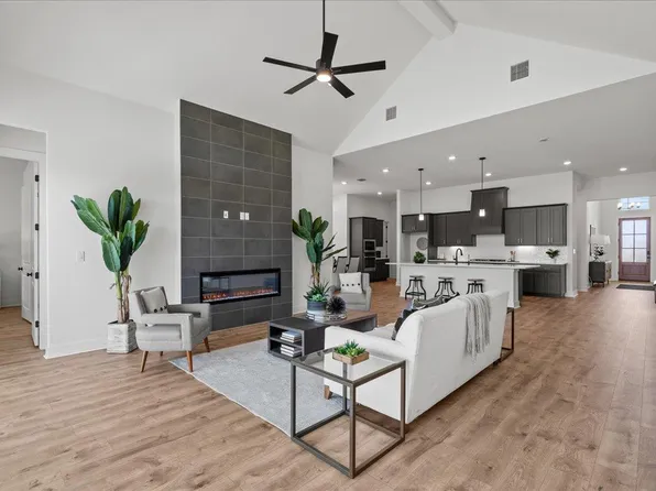 213 Firethorn Rd, Marble Falls, TX 78654