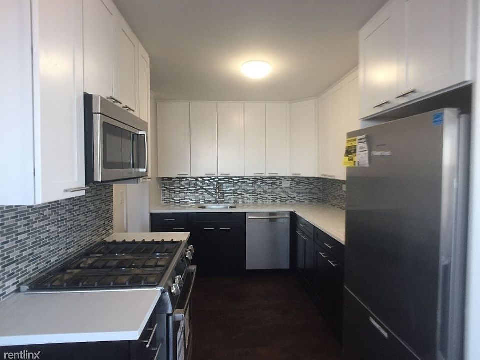 1st image of 150 W 225th St
