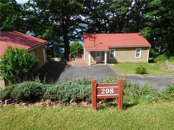 208 Bill George Rd, Lansing, NY 14882