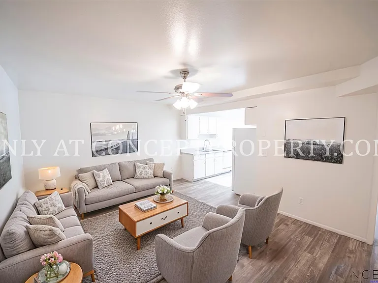 Aspen Pines — Photo 195