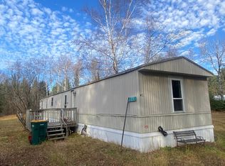 8793 Penninsula Rd, Rhinelander, WI 54501