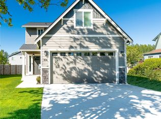 306 Van Trump Ave NE, Yelm, WA 98597