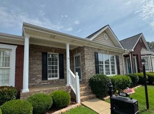 1607 Fountain Dr, Anniston, AL 36207