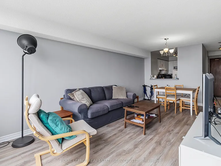 1276 Maple Crossing Blvd #1710 — Photo 6