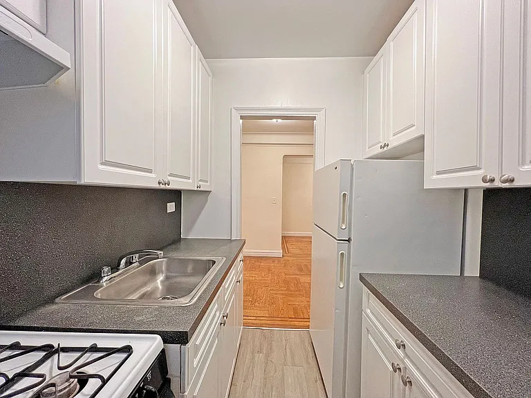 35-53 82nd St #6G — Photo 8