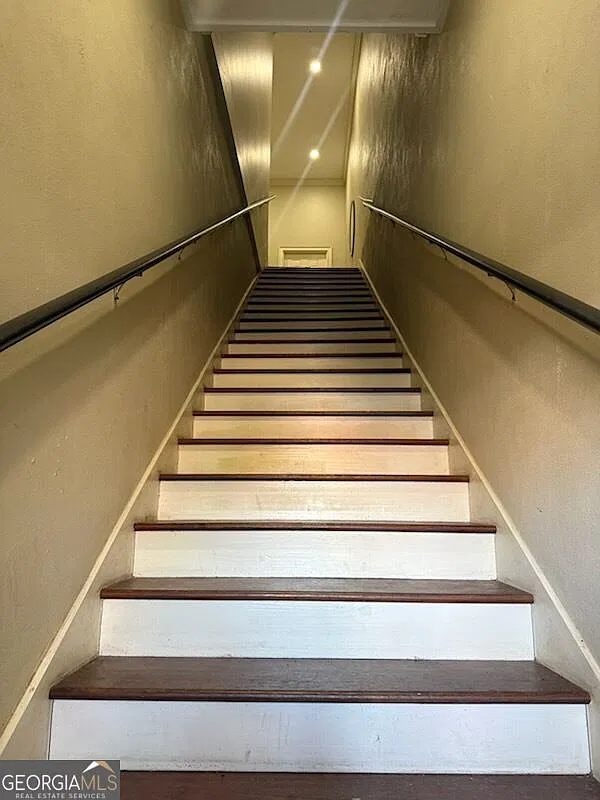 1 bed, 1.0 bath, 800 sqft, $900 — Photo 3
