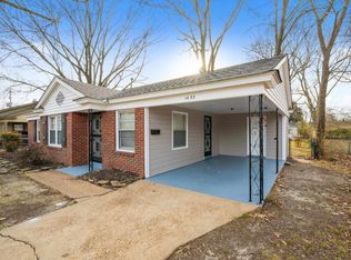 1453 Colonial Rd, Memphis, TN 38117