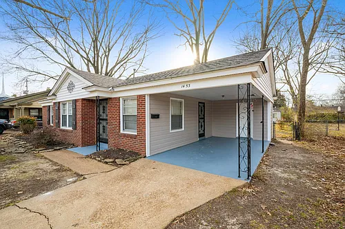 1453 Colonial Rd Photo 1
