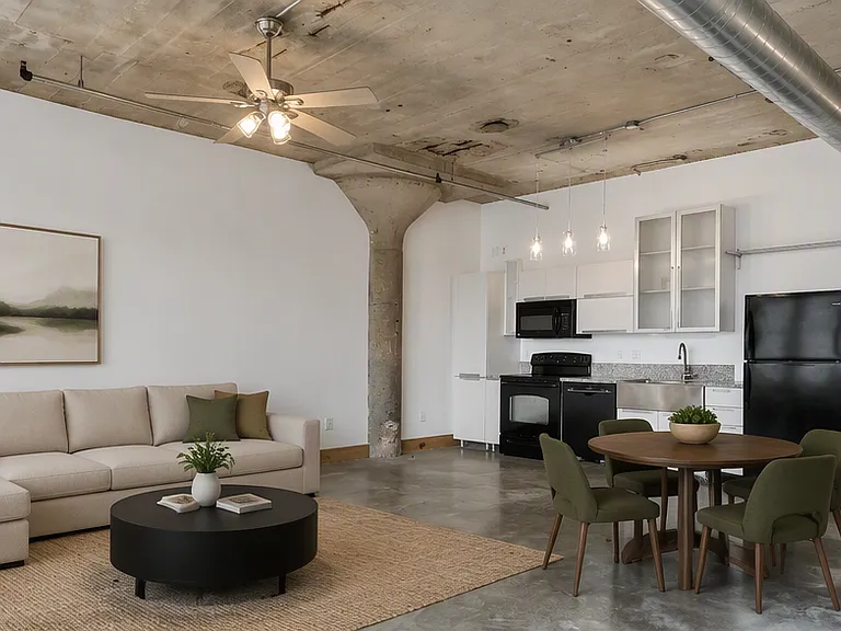 GW Apartments — Photo 5