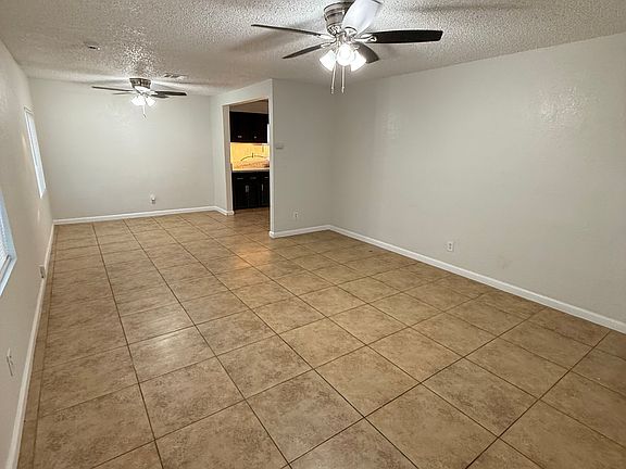 4th image of 113 Donna Ave #1